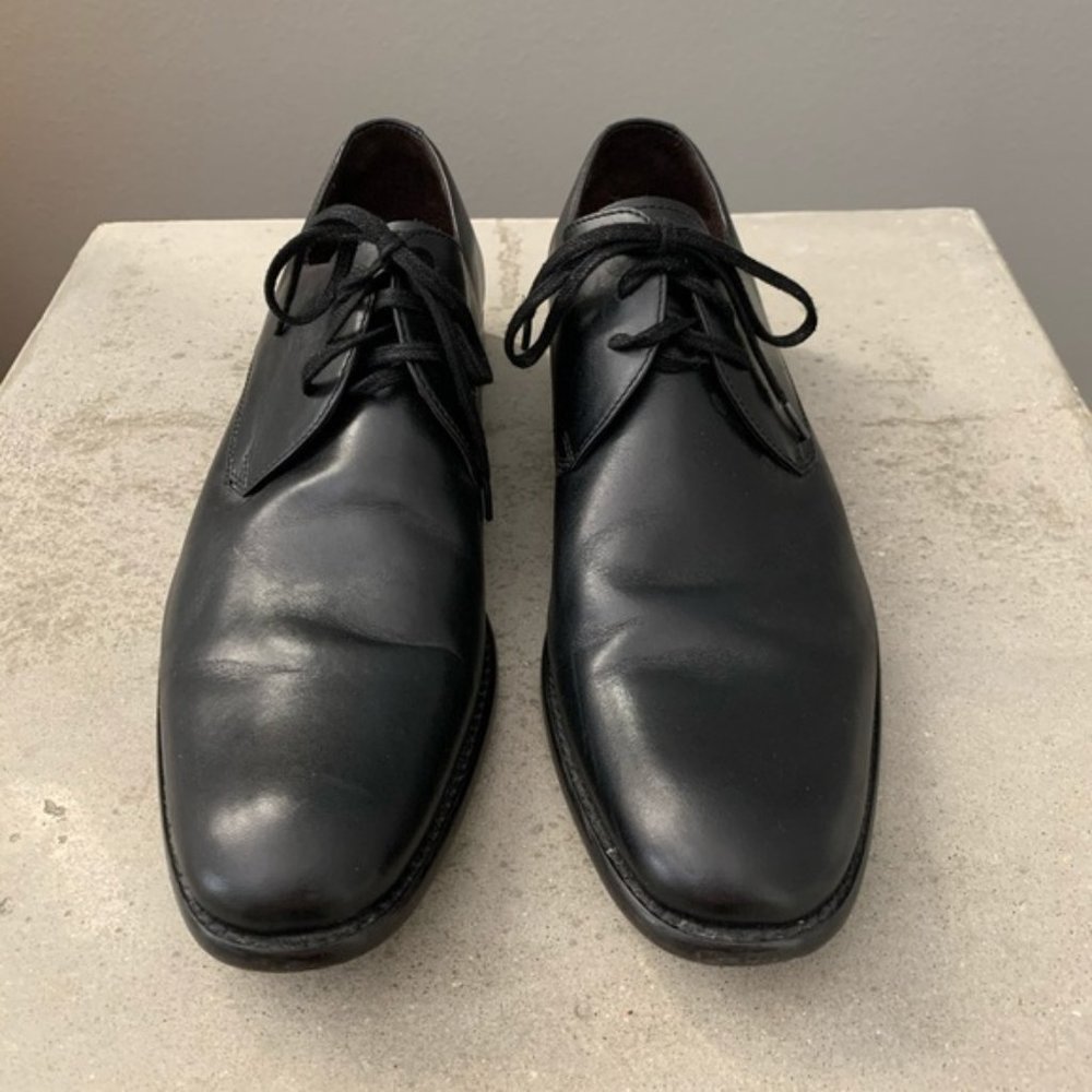 Like New John Varvatos Black Leather Derby Shoes
